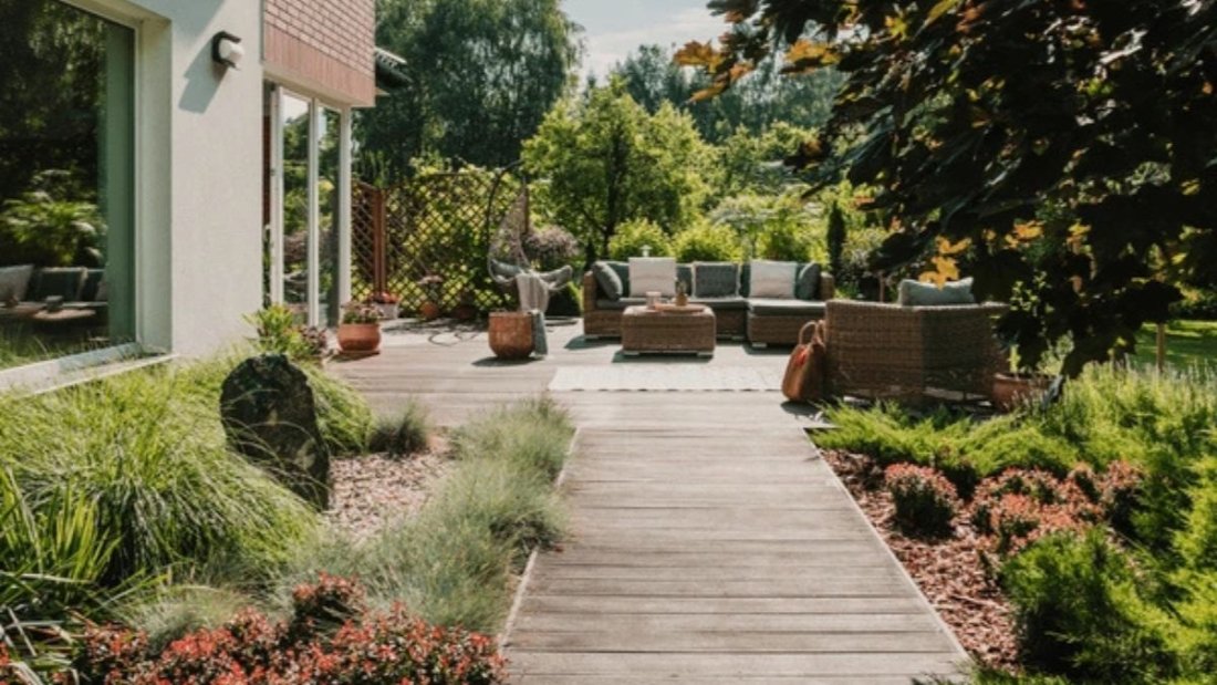 5 Gorgeous Geometric Raised Flower Beds for Modern Outdoor Spaces
